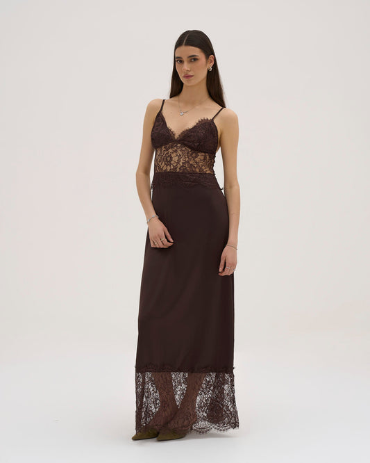 Iselle Lace Maxi Dress - Chocolate